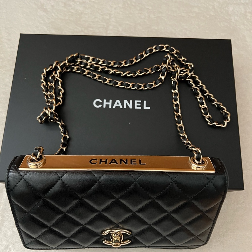 ❌❌SOLD❌❌Authentic Preloved Chanel Trendy Wallet On Chain with dustbag included - Picture 3 of 16